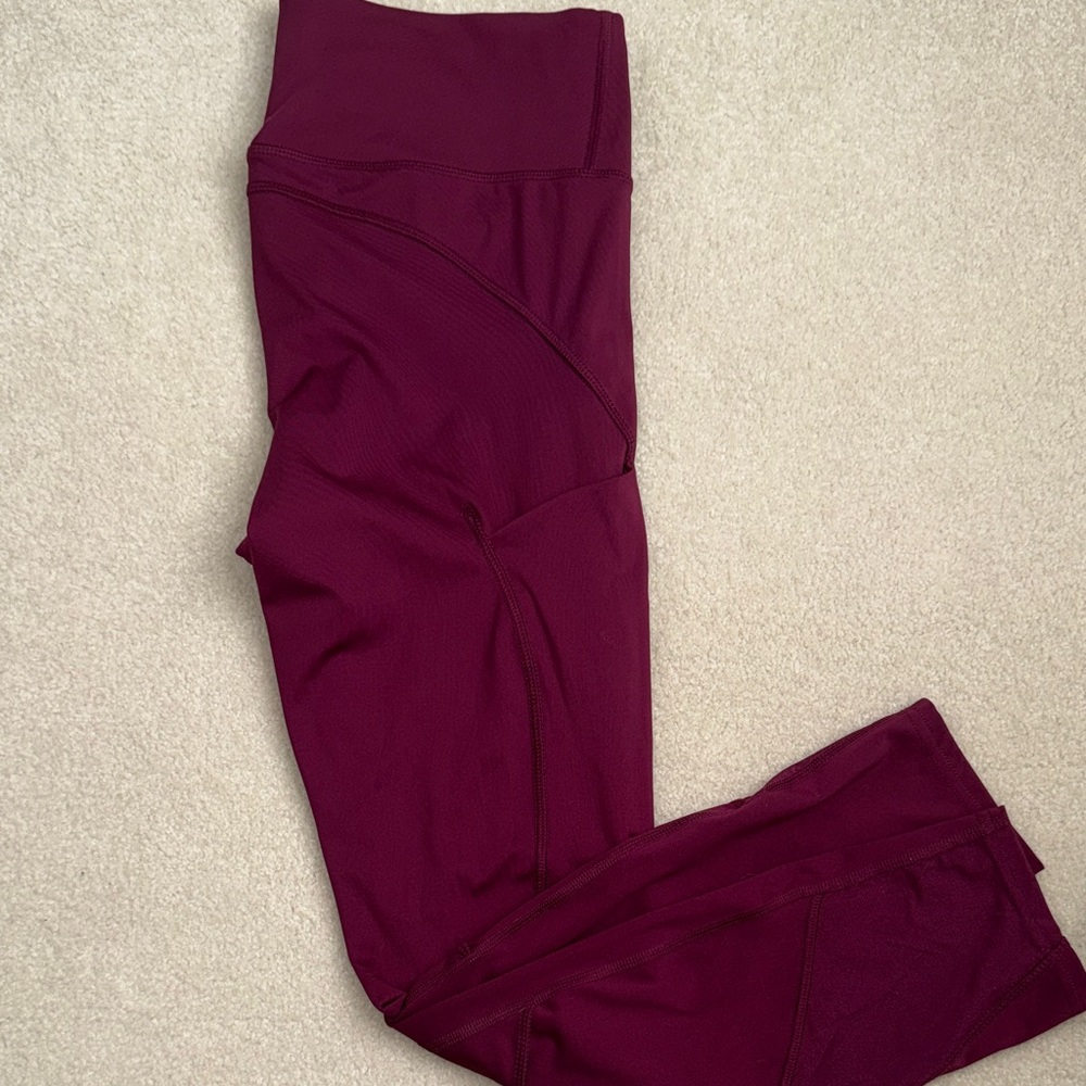 All in Motion Maroon 7/8 Length Workout Leggings